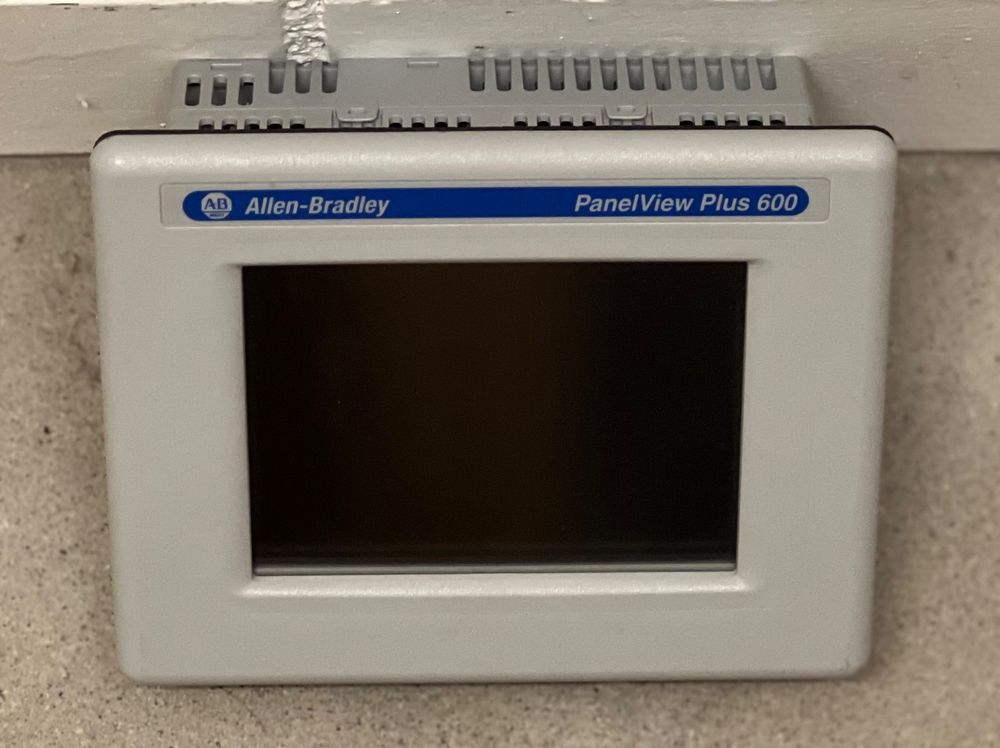 ALLEN-BRADLEY 2711PC-T6C20D8 PanelView Plus 6 Compact 600 Graphic Terminal HMI