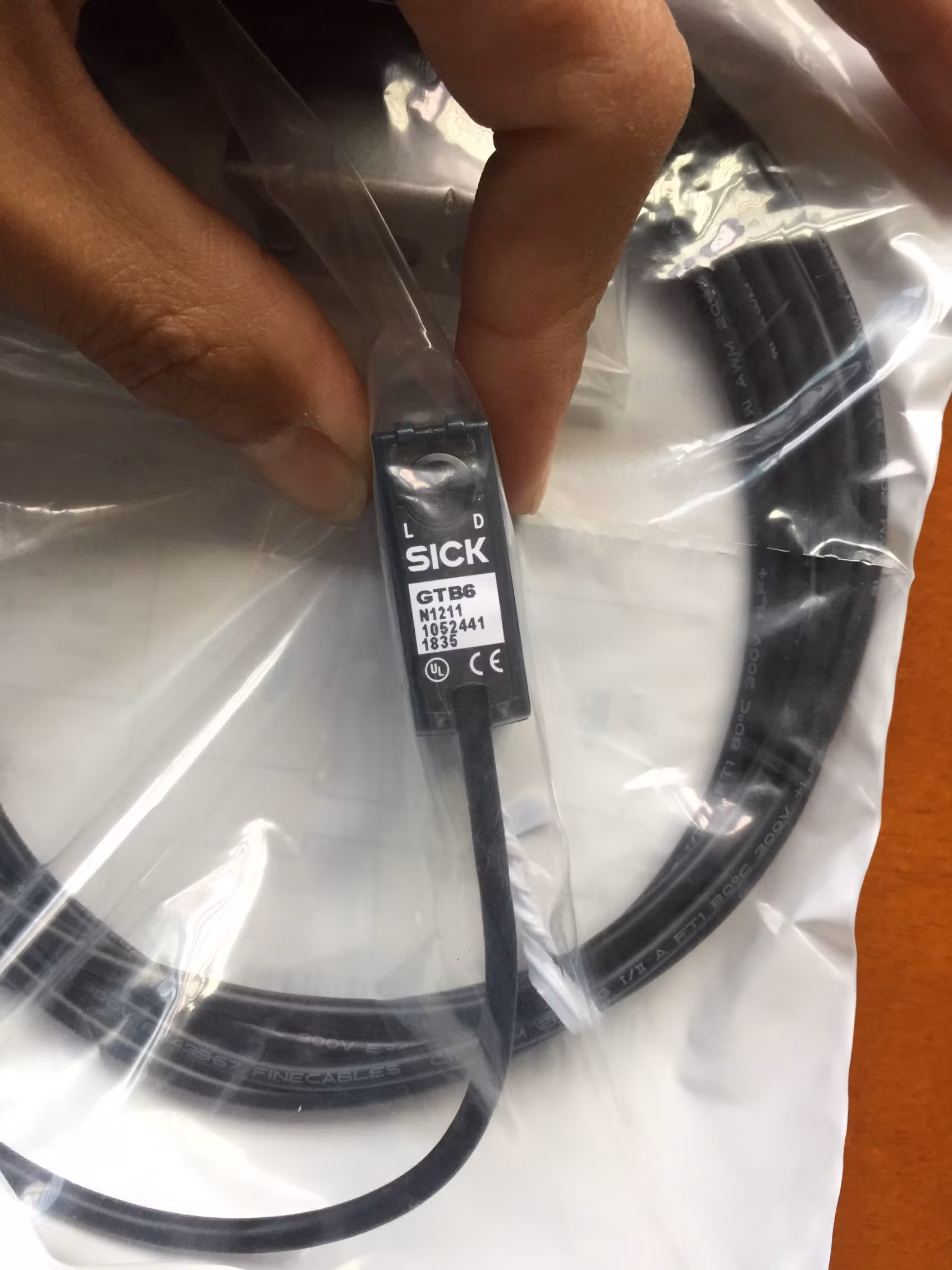 SICK GTB6-N1211 (Part No. 1052441) compact photoelectric sensor