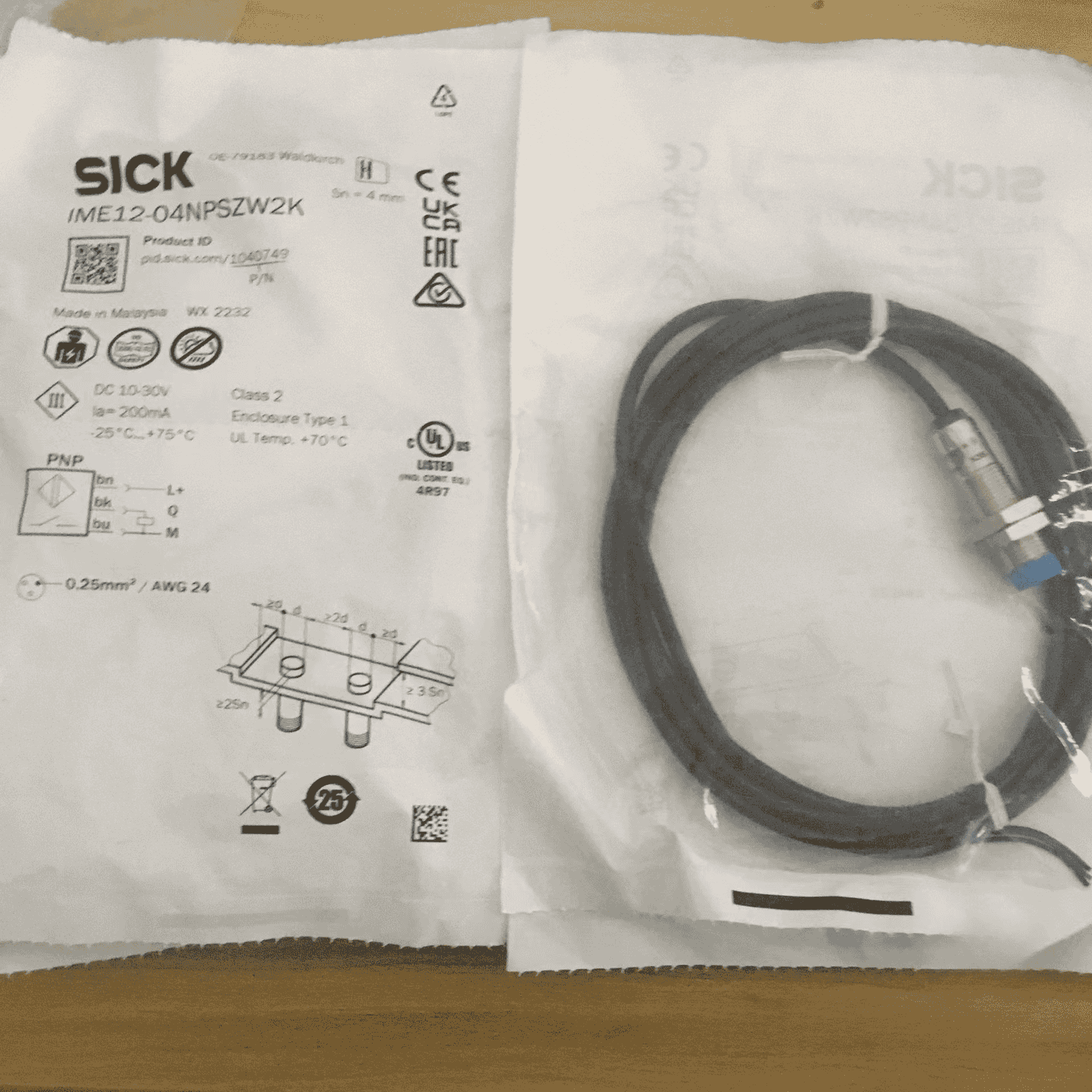 SICK IME12-04NPSZW2K (Part Number: 1040749) inductive proximity sensor